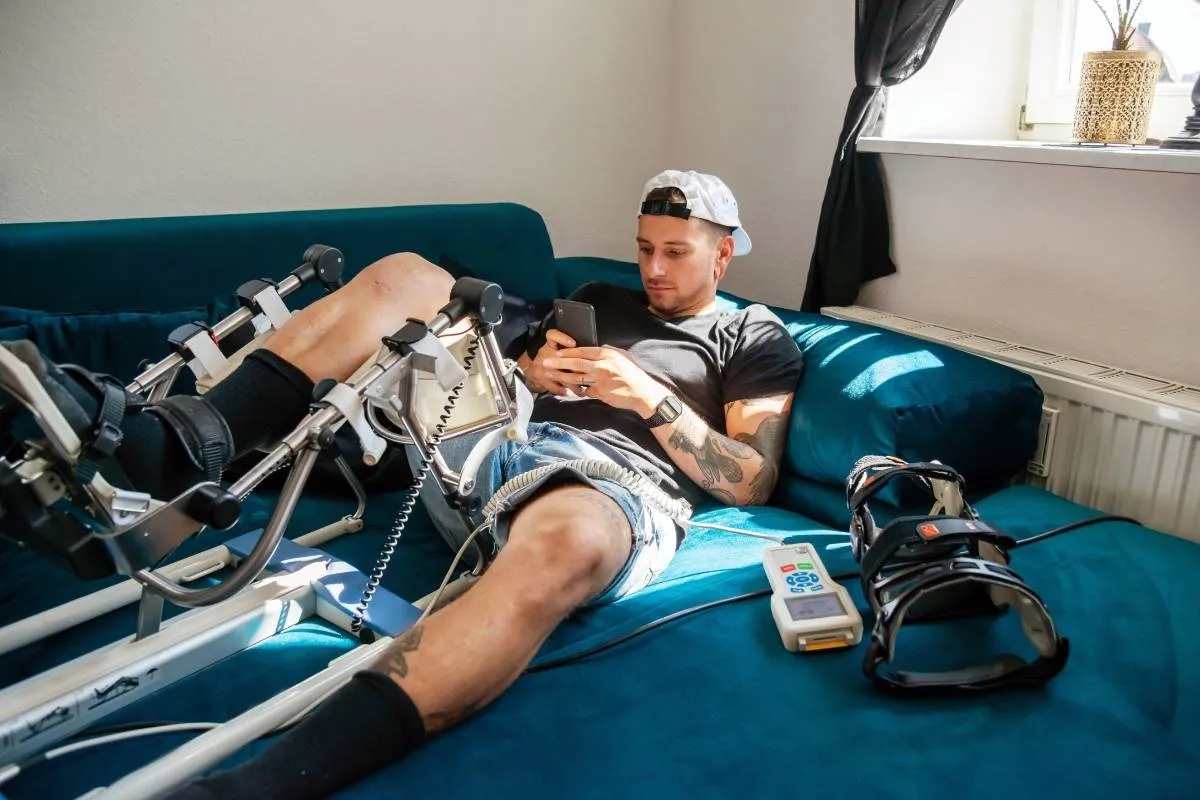 Peut on travailler avec une rupture des ligaments croisés ?