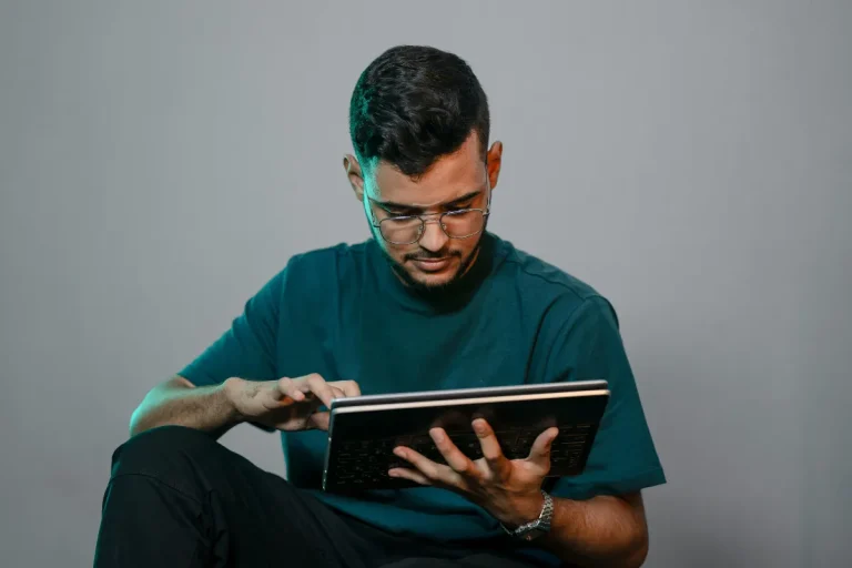 b2btoday-planetromeo-login-guide-complet-pour-se-connecter